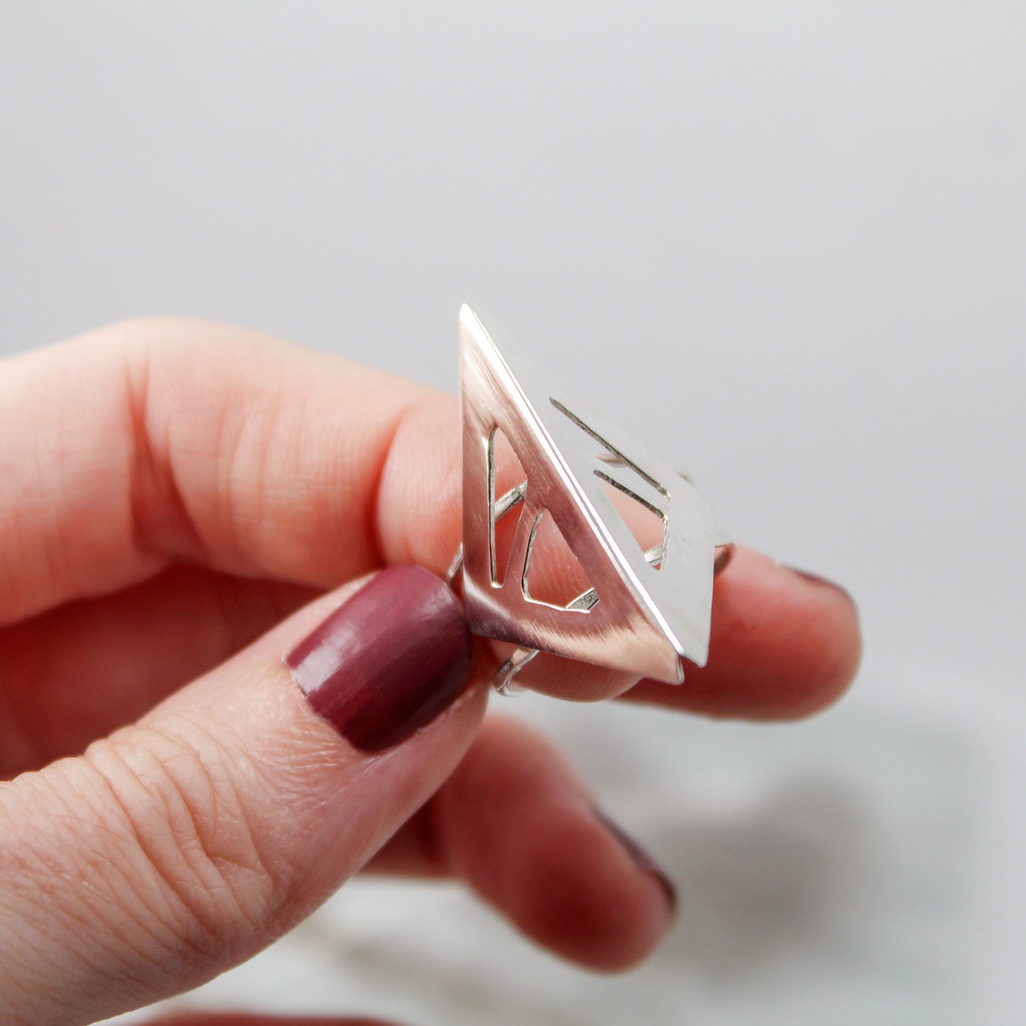 Abstract Triangle Beak Sterling Silver Ring – Size 6.75
