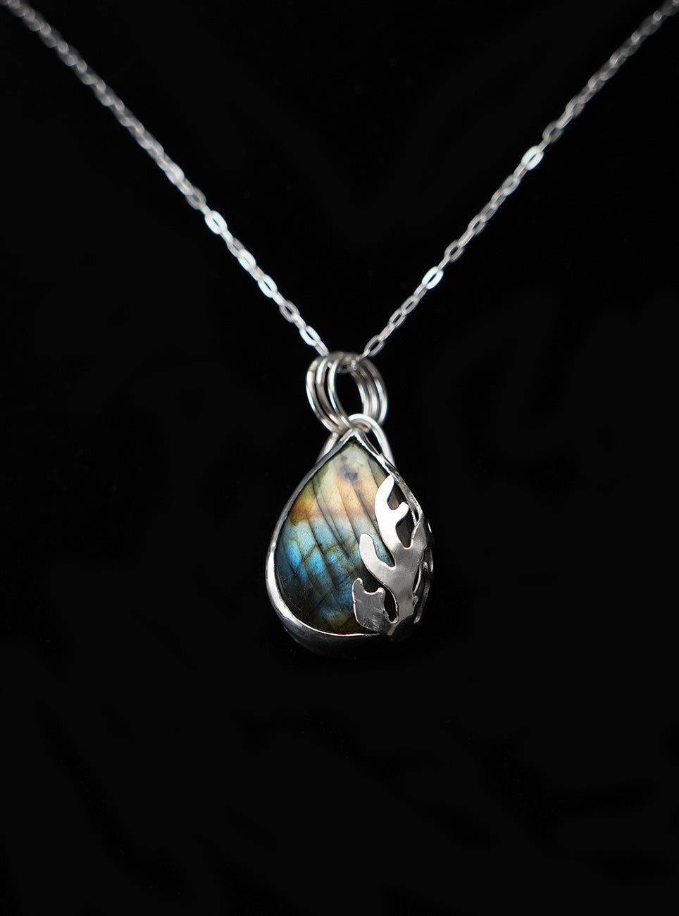 Teardrop Labradorite Decorative Coral Inspired Sterling Silver Pendant - Teal Yellow cutout back