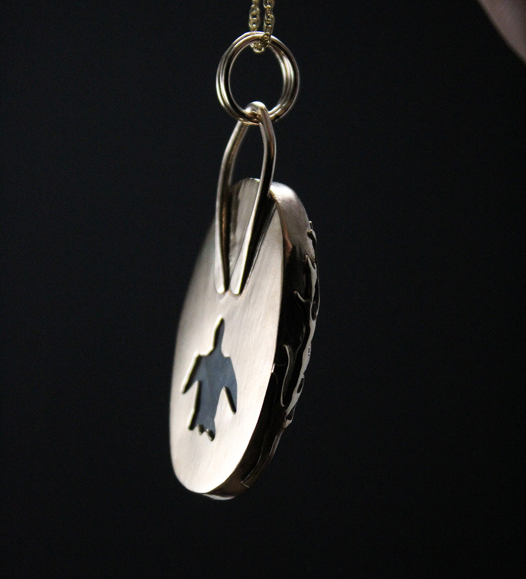 
                  
                    Oval Green Labradorite Decorative Coral Inspired Pendant in 14K Gold Fill
                  
                
