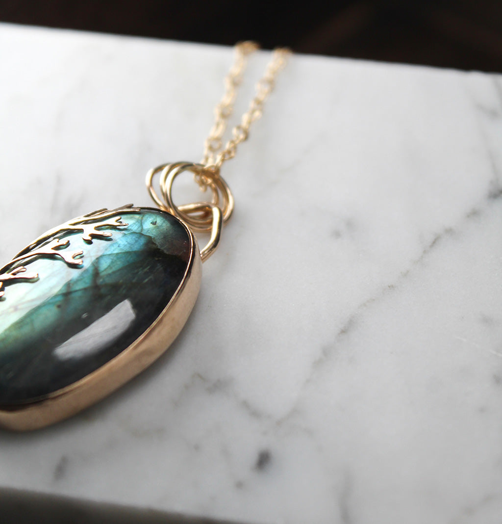 
                  
                    Oval Green Labradorite Decorative Coral Inspired Pendant in 14K Gold Fill
                  
                