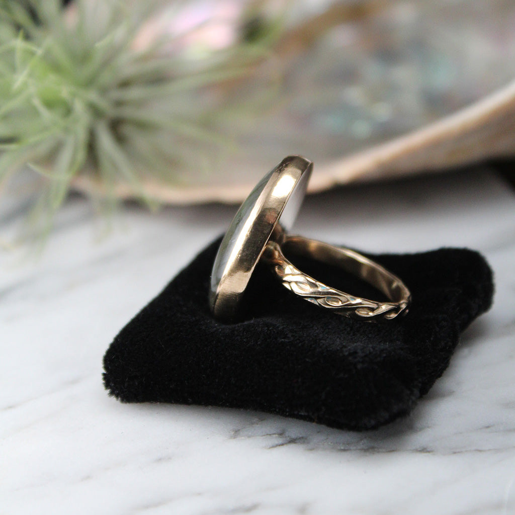 
                  
                    Oval Labradorite Ring in 14K Gold Fill – Size 6.5
                  
                