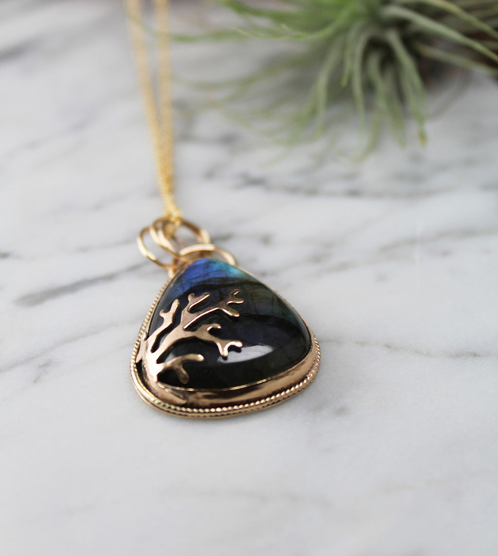 
                  
                    Teardrop Blue Green Labradorite Decorative Pendant in 14K Gold Fill
                  
                