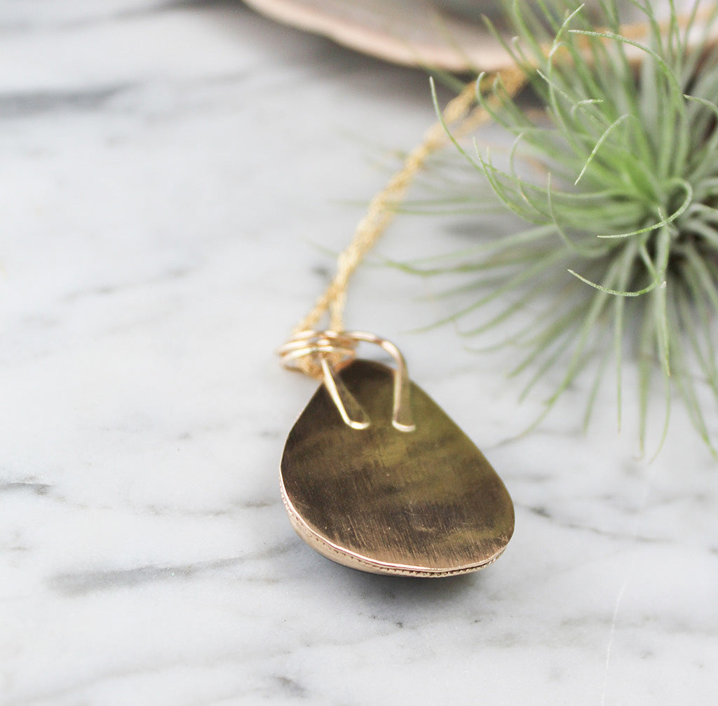 
                  
                    Teardrop Blue Green Labradorite Decorative Pendant in 14K Gold Fill
                  
                